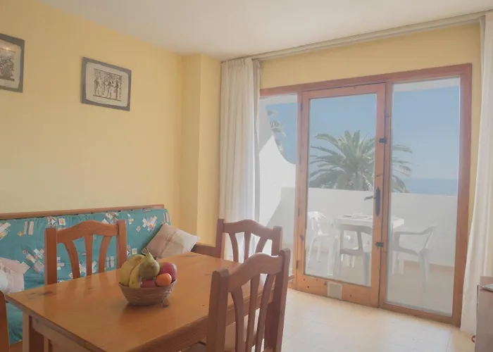 Residencial Playa Romana